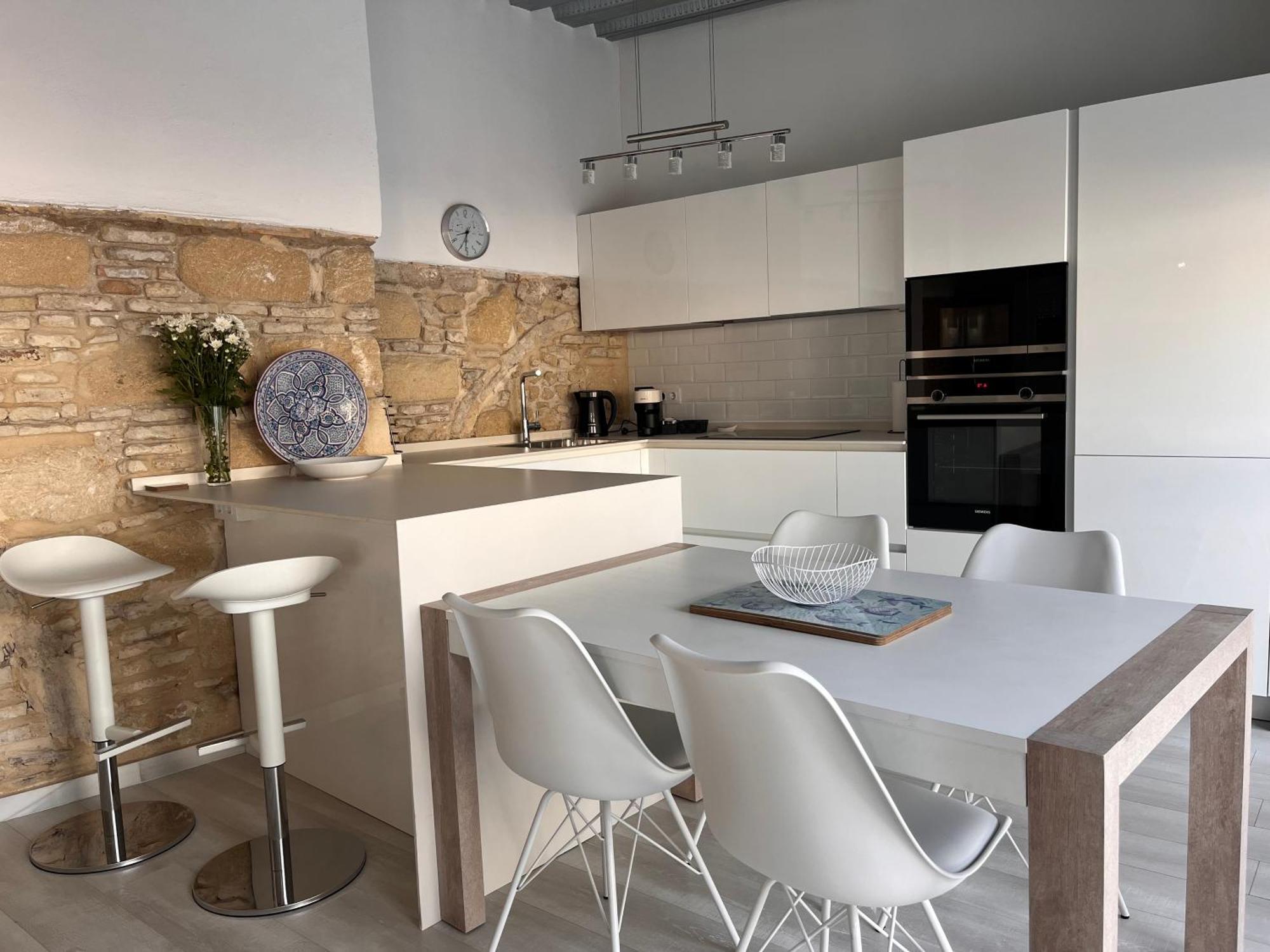 Casa Nuna Modern Loft With Private Garden Terrace เฮเรซ เด ลาฟรอนเตรา ภายนอก รูปภาพ