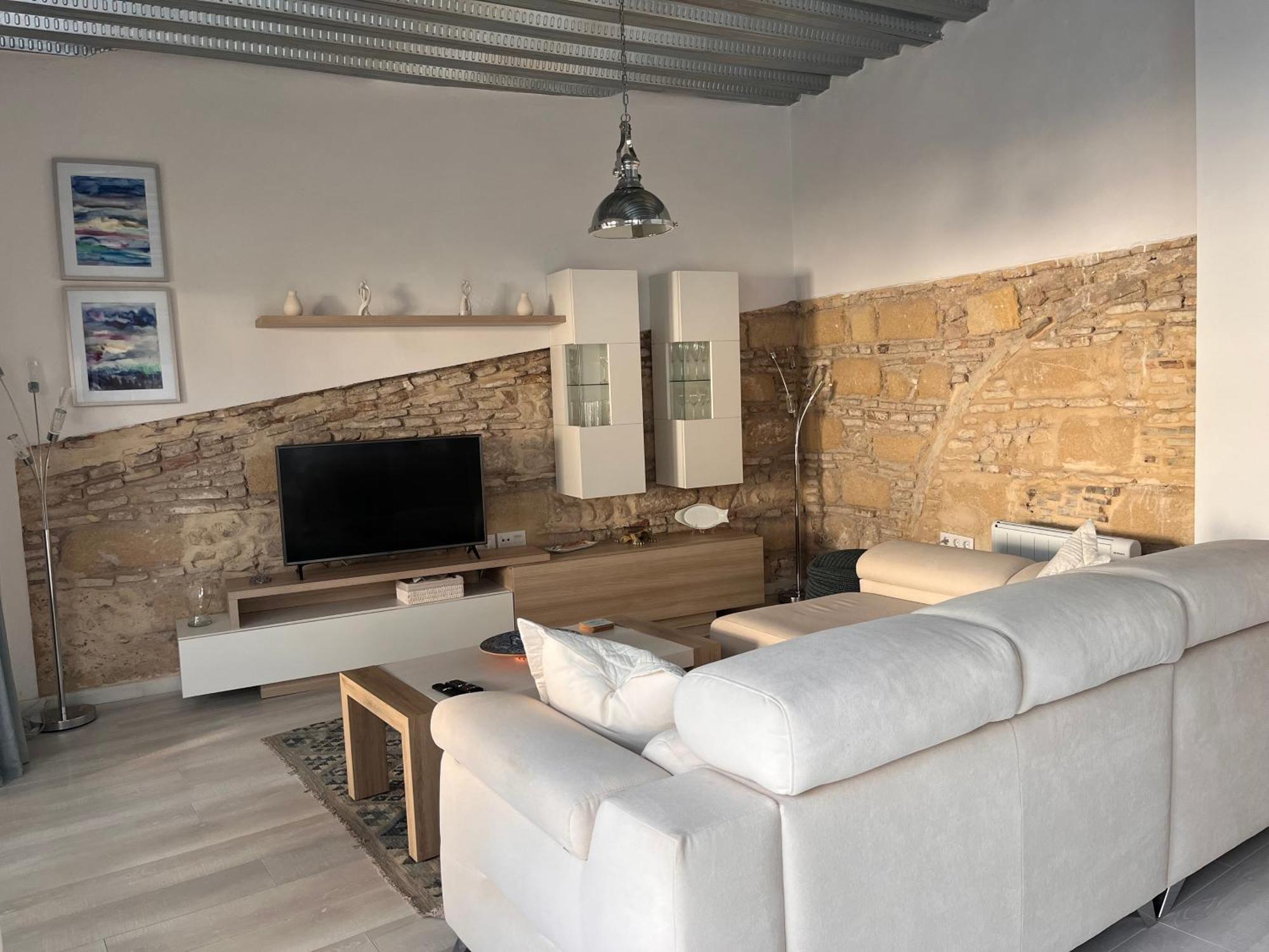Casa Nuna Modern Loft With Private Garden Terrace เฮเรซ เด ลาฟรอนเตรา ภายนอก รูปภาพ